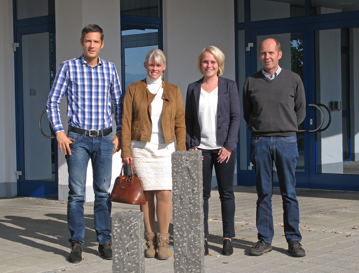 Bürgermeisterin Dorothea Bachmann und die Geschäftsführer der CTS GmbH (von links): Philipp Jehs, Nathalie Maute und Rainer Modes